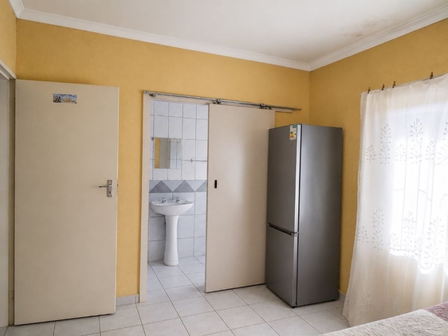 3 Bedroom Property for Sale in Rustenburg Central North West
